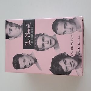 UNOPENED ONE DIRECTION "OUR MOMENT" PERFUME